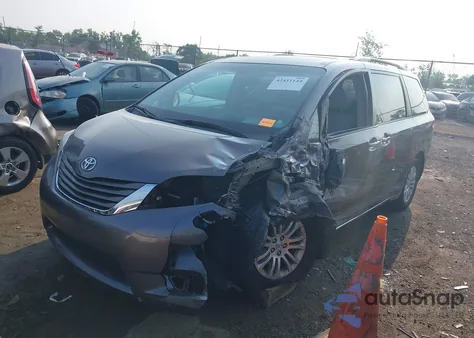 2011 Toyota Sienna Xle V6 from USA, damaged, VIN 5TDYK3DC7BS038411